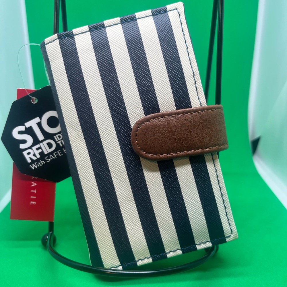 Kelly and Katie card holder